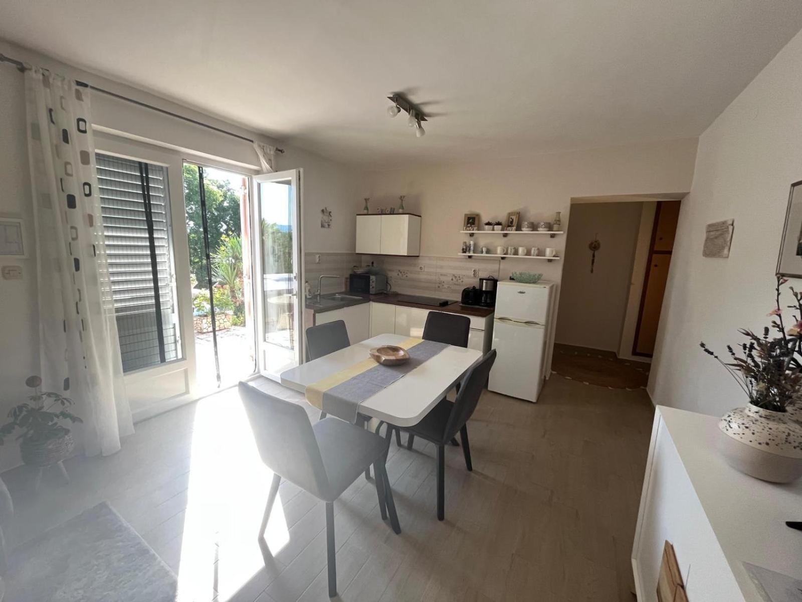 Apartmani Anica Рисика Экстерьер фото