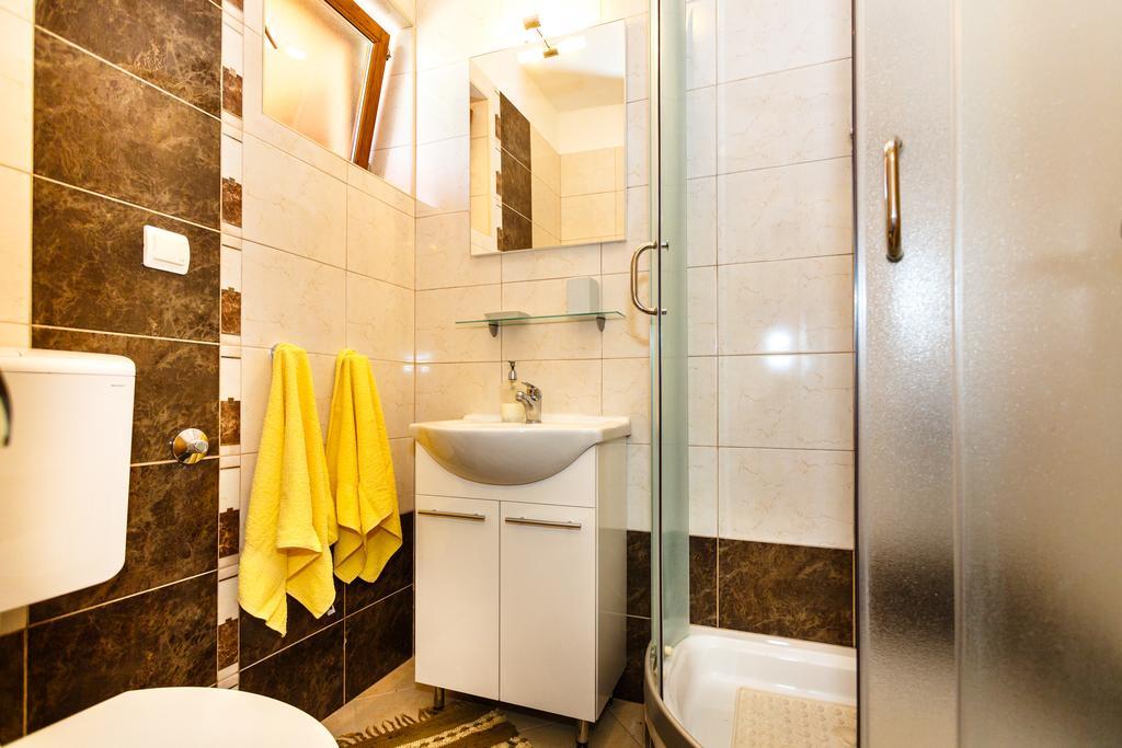 Apartmani Anica Рисика Экстерьер фото