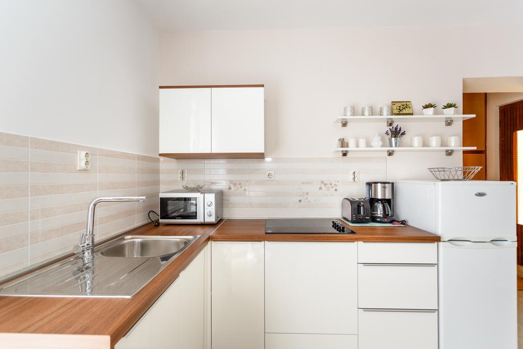 Apartmani Anica Рисика Экстерьер фото