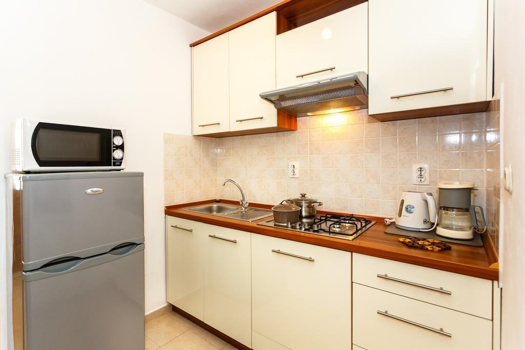 Apartmani Anica Рисика Экстерьер фото