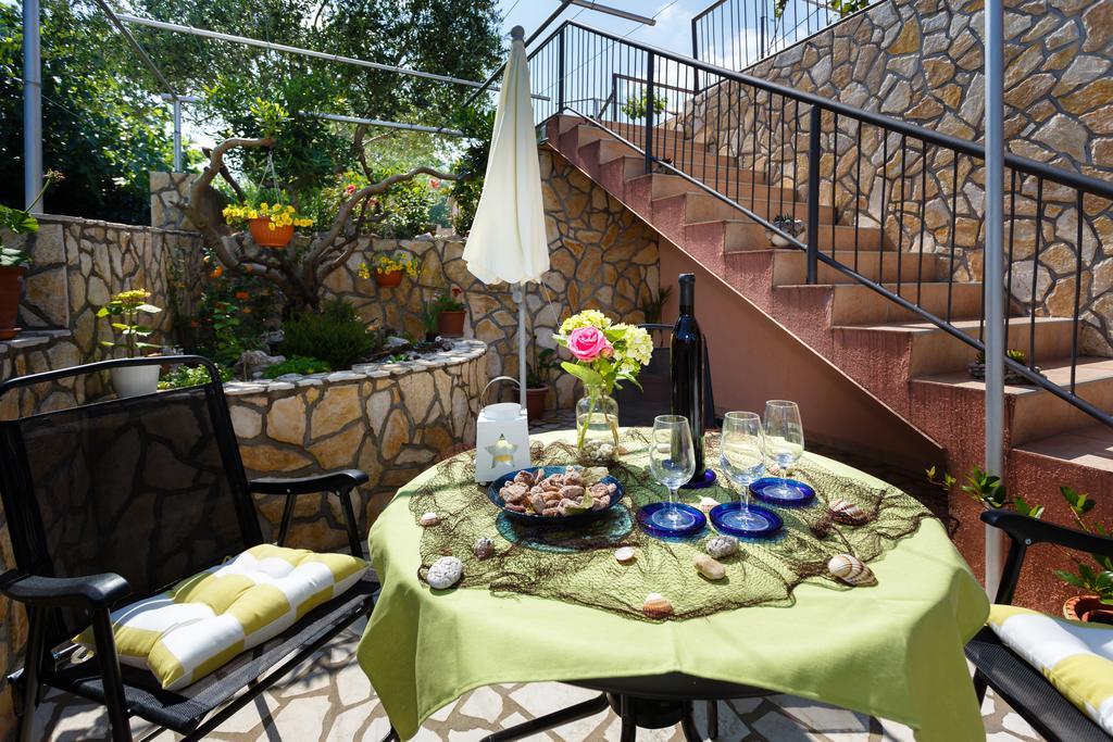 Apartmani Anica Рисика Экстерьер фото